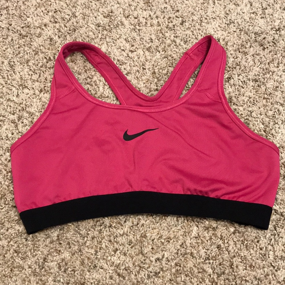 nike sports bra